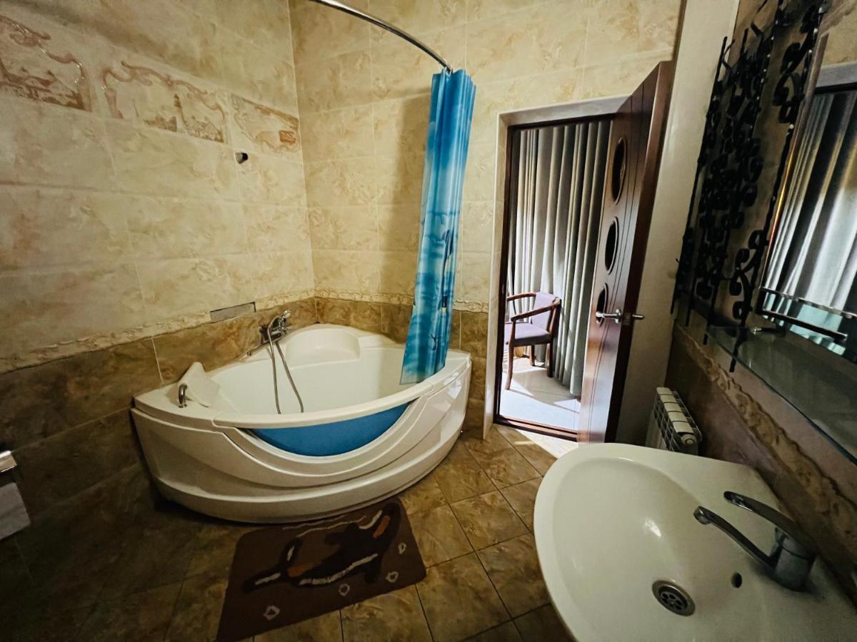 Hotel-Riverside Tashkent Luaran gambar